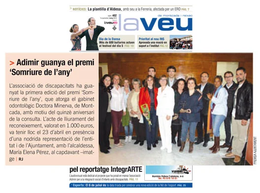 Premio «Somriure de l’Any» entregado por Clínica Dra. Minerva Premio "Somriure de l'Any" entregado por Clínica Dra. Minerva